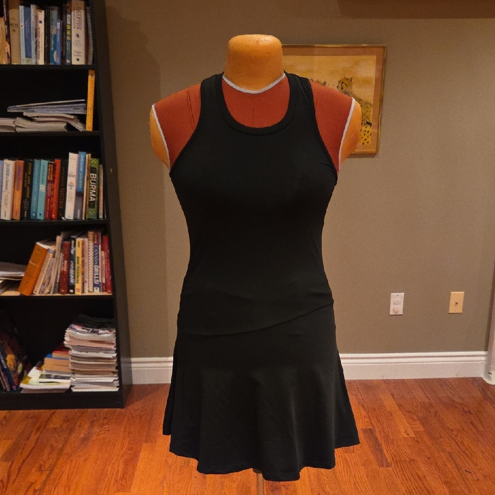 Chic Black Sleeveless Mini Dress